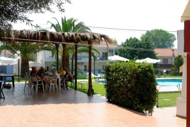 Hotel Idea Fourka Exterior photo