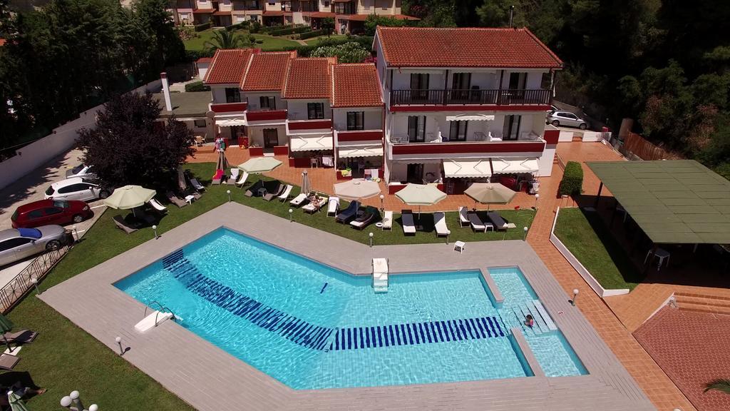 Hotel Idea Fourka Exterior photo